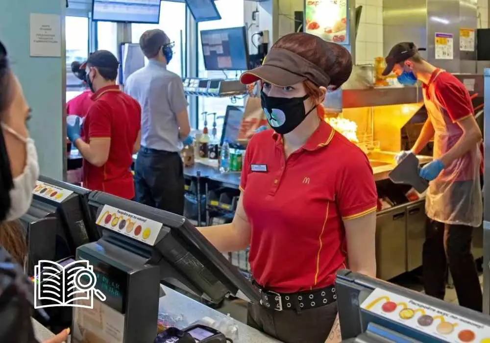 ¿Cuáles son los requisitos para trabajar en McDonald's USA?